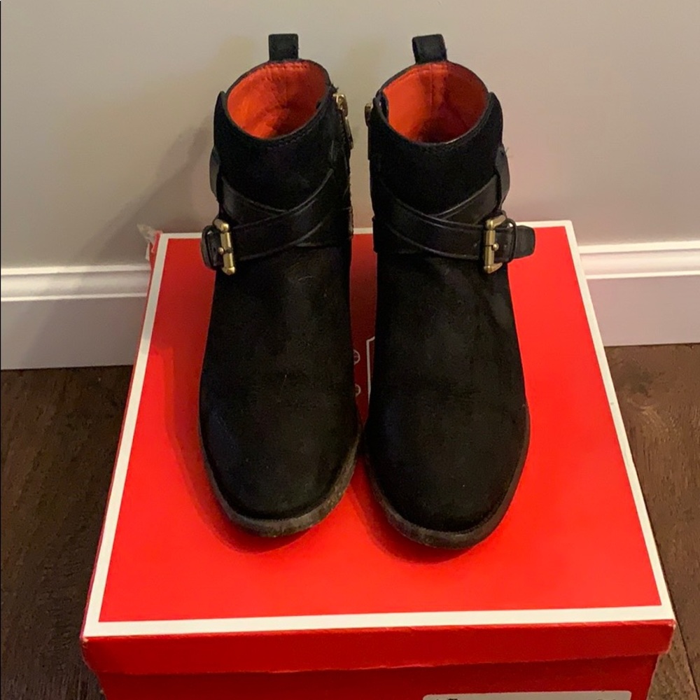 Coach Leona Black Bootie w/gold hardware size 5